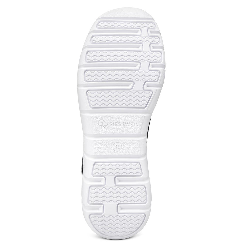 Giesswein Slip-On Pro - Schwarz