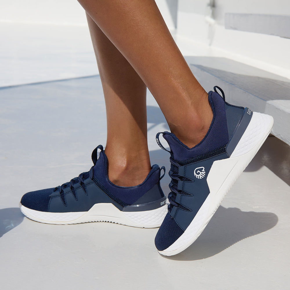 Giesswein Wool Trainer - Ocean Blue